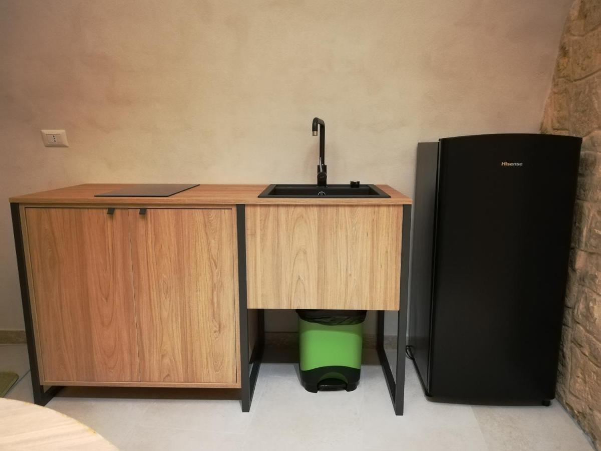 Locus Pendinelli Trani住宿加早餐旅馆 外观 照片