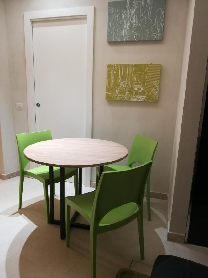 Locus Pendinelli Trani住宿加早餐旅馆 外观 照片