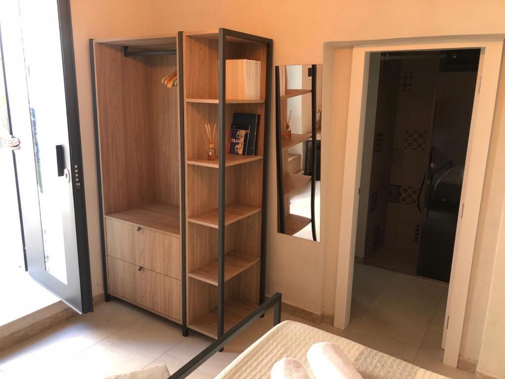 Locus Pendinelli Trani住宿加早餐旅馆 外观 照片